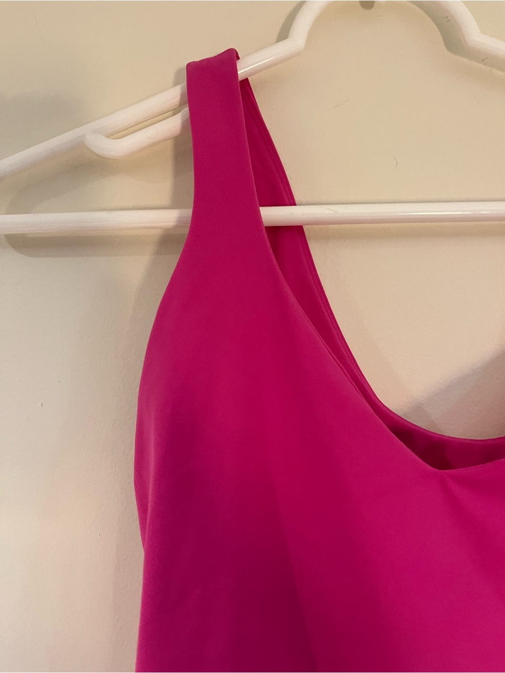 Lululemon Lightweight Align Tank Top. - Picture 4 of 9